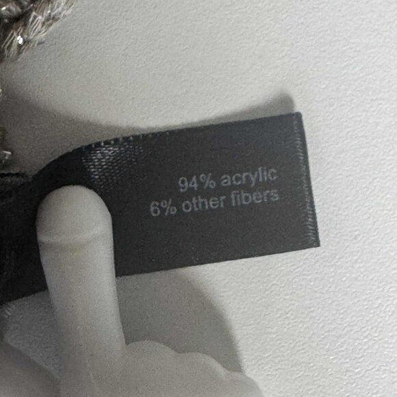 The Limited Gray Crochet Tank Size XS - Picture 5 of 7